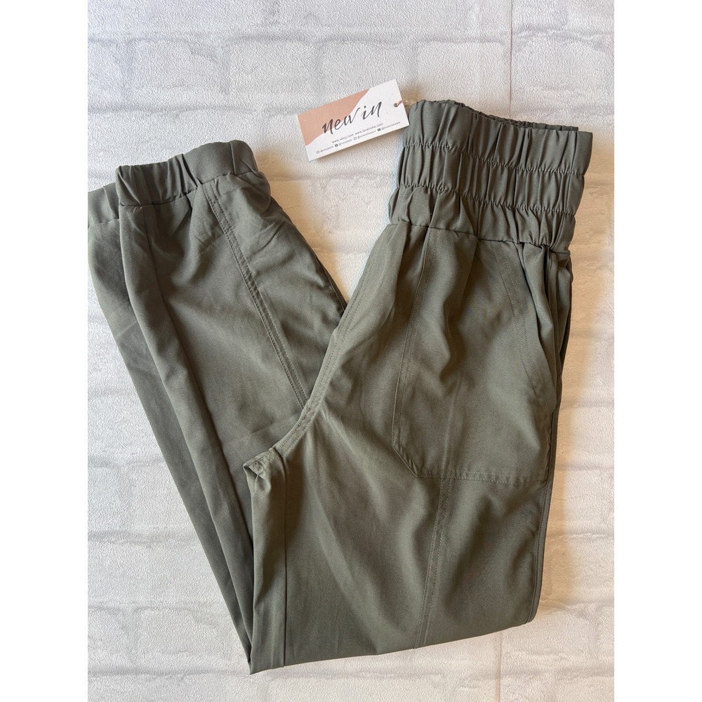 NWT New In Army Green Smocked High Waist Jogger Pants Small athleisure